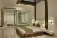 Hotel Lake View Hotels in Saputara