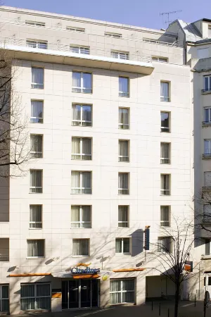 Citadines Montmartre Paris Отели рядом с достопримечательностью «Мулен Руж»