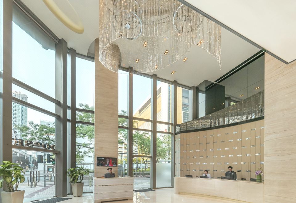 도르셋 몽콕 홍콩 호텔의 친절한 직원 모습