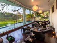 Mahaweli Reach Hotel Các khách sạn ở Kandy