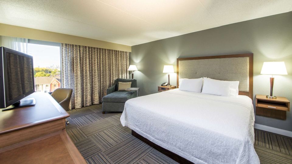Hampton Inn by Hilton Philadelphia International Airport