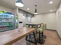 Extended Stay America Suites - Miami - Airport - Blue Lagoon Hotels in Miami