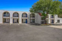 Motel 6 Sonora, TX