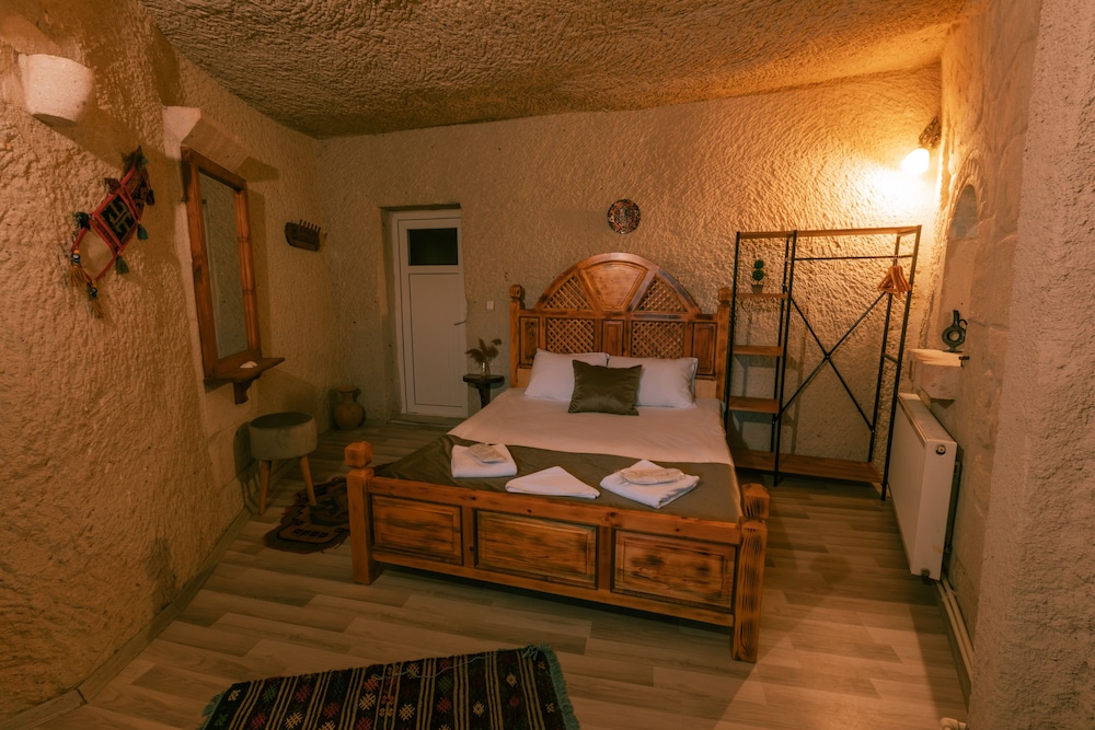 Mia Cappadocia Cave Hotel