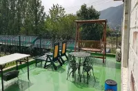 Gapyeong Grass Leaf Family House