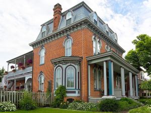 Greystone Manor Victorian Inn