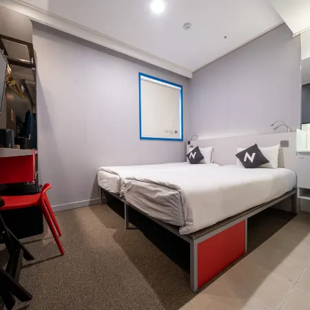 Seoul N Hotel Dongdaemun Отели рядом с достопримечательностью «Магазин Friend Mart»