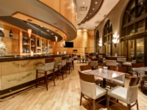 ダブルツリー バイ ヒルトン ホテル トロント ダウンタウン トロントのホテル