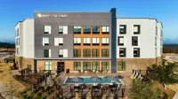 Hampton Inn & Suites Kittery-Portsmouth