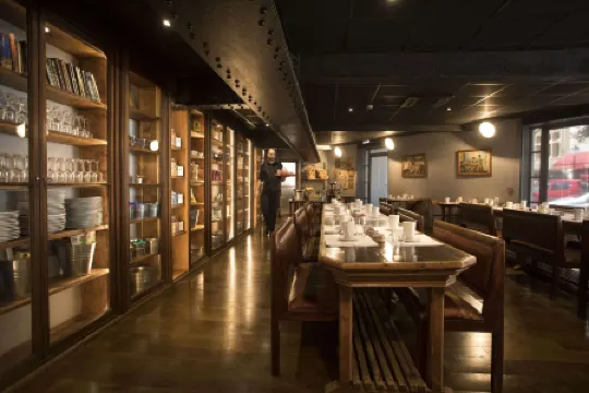 Collège Hôtel Отели рядом с достопримечательностью «Лионский музей изобразительных искусств»