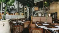 Torel 1884 Suites & Apartments - bar