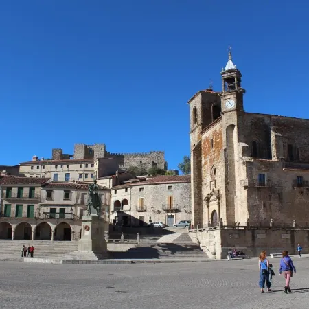 Plaza Mayor Trujillo Rooms