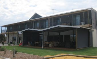 Centrebreak Beach Stay