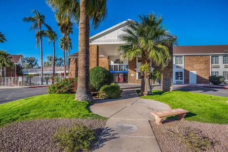 Tucson, AZ - North Отели рядом с достопримечательностью «Tucson Premium Outlets»