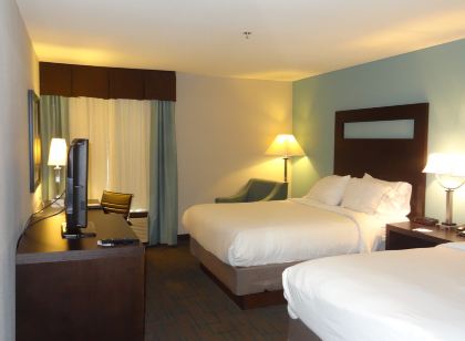 Holiday Inn Express Kansas City - Bonner Springs