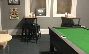 Suitetrails - Glenelg Inn Hotel Motel