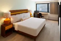 SPOT X Hotel Orlando/Intl Dr by The Red Collection Hotels near Basilica of the National Shrine of Mary, Queen of the Universe