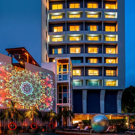 The Park New Delhi Отели рядом с достопримечательностью «Коннот Плейс»