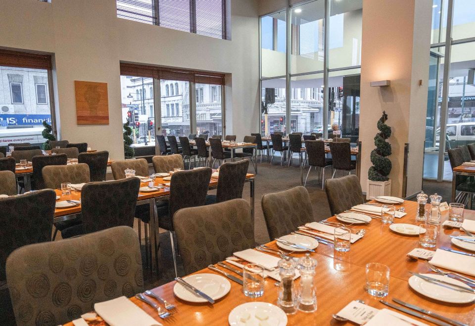 2. 시닉 호텔 더니..