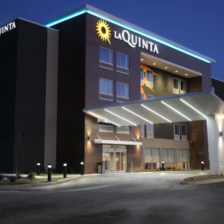 La Quinta Inn & Suites by Wyndham Bardstown