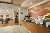紅鹿市溫德姆戴斯飯店