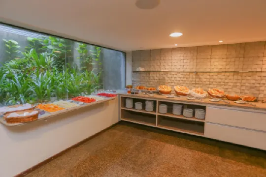 Pajuçara Praia Hotel