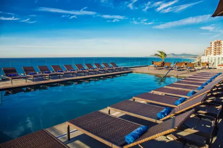 Windsor Oceanico Hotel Отели рядом с достопримечательностью «Metropolitan»