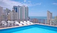 Atobá Praia Hotel - Bãi đậu xe