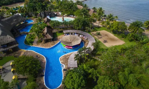 Amatique Bay Hotel
