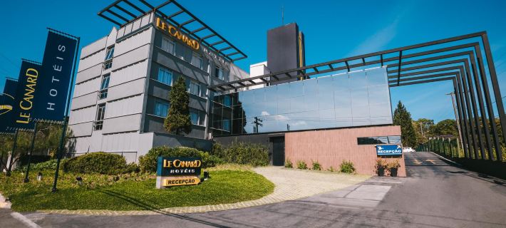 Le Canard Joinville Hotels in Joinville
