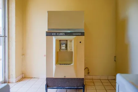 OYO Hotel Duncan Отели в г. Стивенс