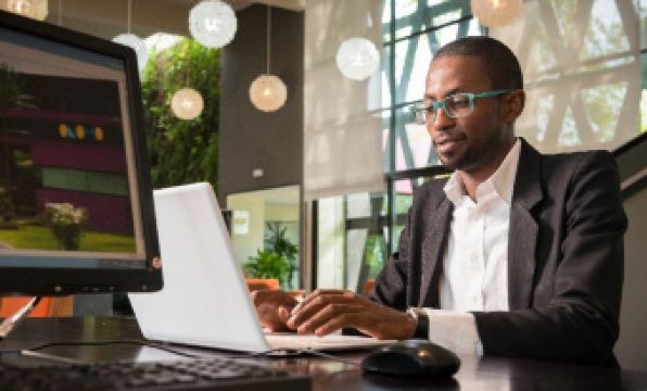 ONOMO Hotel Abidjan - Housity