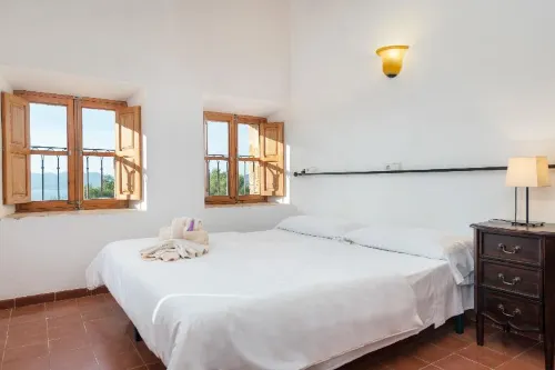 Petit Hotel Hostatgeria la Victoria