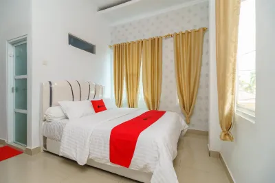 RedDoorz Syariah Near Simpang Sekip Palembang