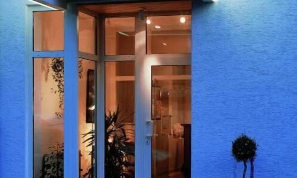 Hotel Pilar Garni