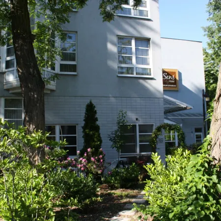 SensCity Hotel Berlin Spandau Отели рядом с достопримечательностью «Шпандау»