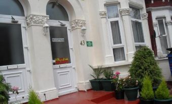 Stratford Hotel