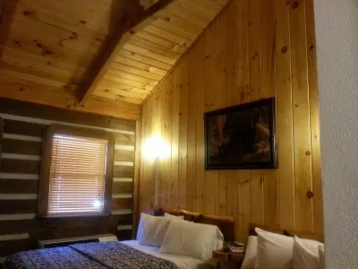 Black Bear Lodge Motel Hotels in Menifee County