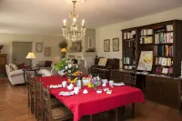 Maison d'hôtes de Charme les Bruhasses - breakfast