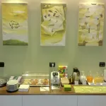 Guest House Residence - breakfast