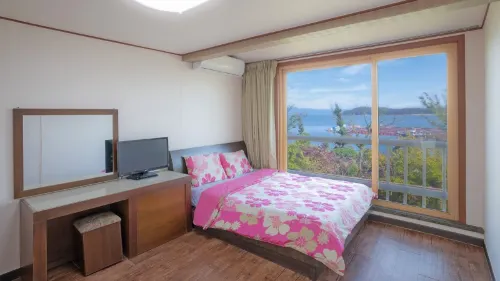 Boryeong Sodo Rocky Island Pension