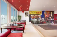 Al Hail Waves Hotel Managed by Centara - breakfast