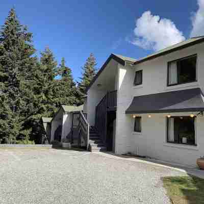 Wanaka Heights Motel Hotel Exterior