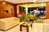 Hotel Golden Castle - ห้องครัว