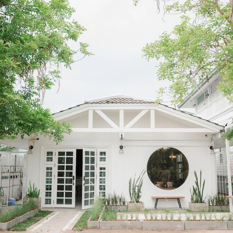 รูปภาพของเขมจิตต์ คาเฟ่ แอนด์ เบด Khemjit cafe' and bed (ที่พักโคราช ร้านกาแฟและโรงคั่วกาแฟ Specialty coffee)
