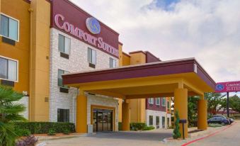 Comfort Suites