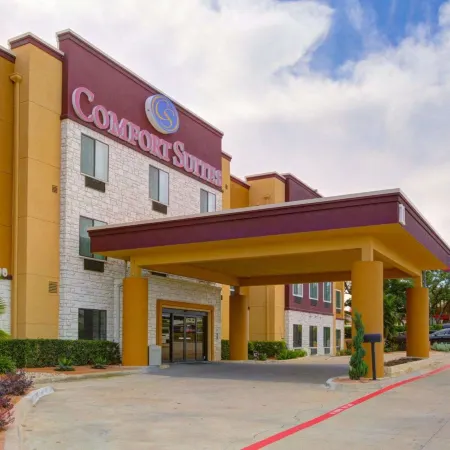 Comfort Suites