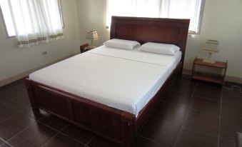 Maia's Beach Resort