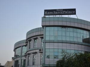 Hotel Ram Saroj Palace