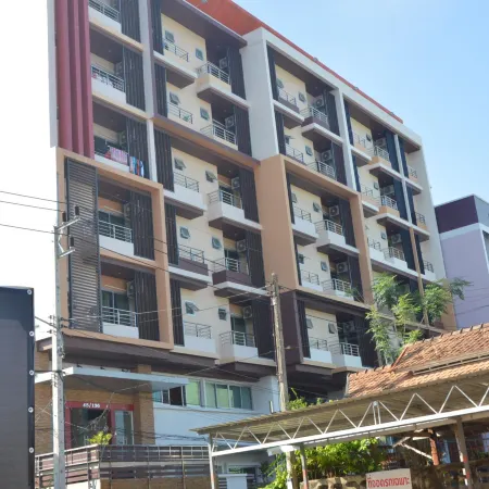 Bright Apartment Hat Yai Отели рядом с достопримечательностью «Школа PSU.Wittayanusorn»